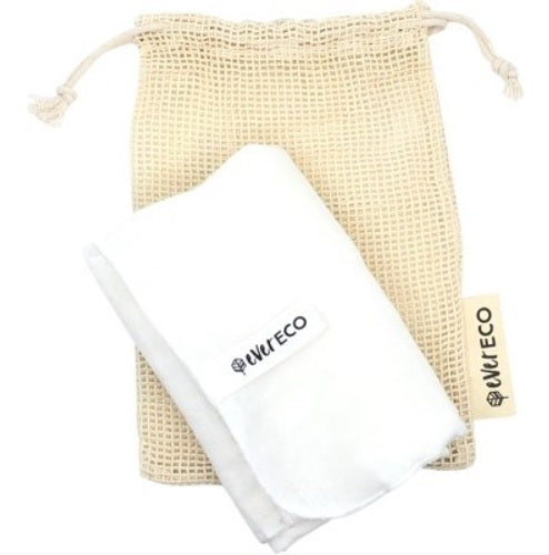 Muslin Face Cloths x 2 with wash bag