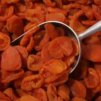 Australian dried apricot halves